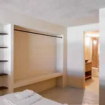 Vlc Host - Reina 166 B Appartement