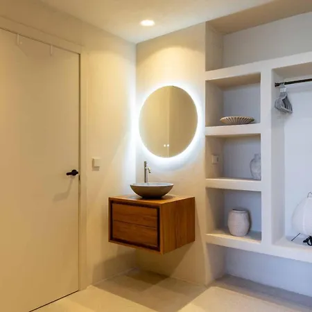 Vlc Host - Reina 166 B Apartment *
